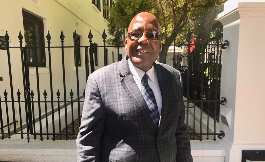 Aaron Motsoaledi